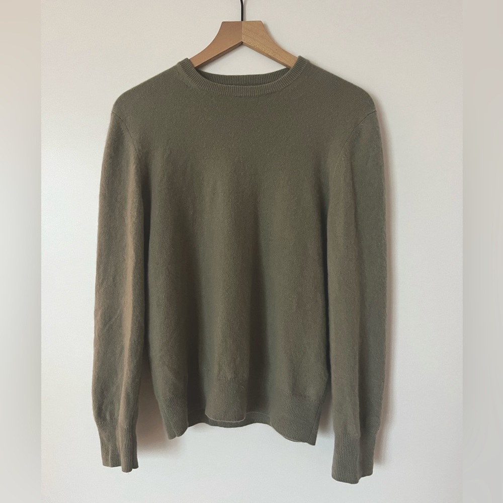 Naadam Cashmere Sweater Men’s size S